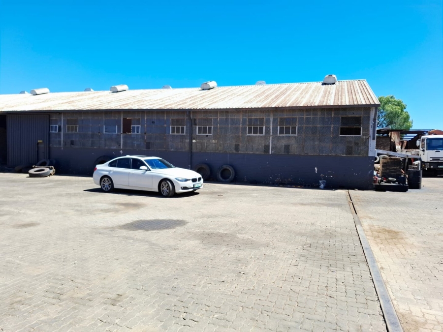 Commercial Property for Sale in Hamilton Free State